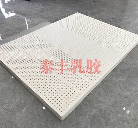 乳膠床墊.jpg 乳膠床墊.jpg